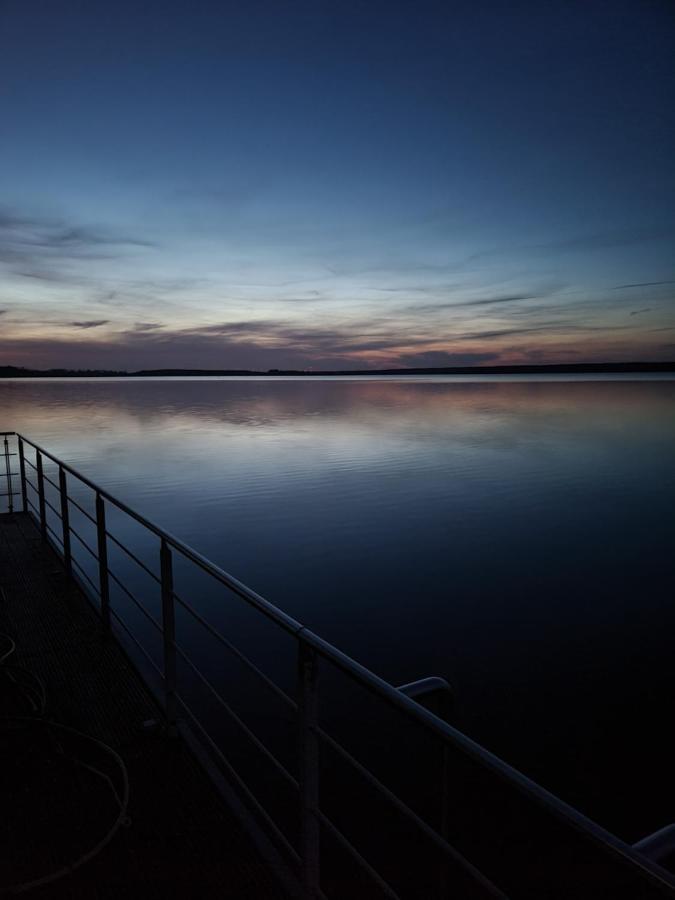 Schwimmende Sundowner *